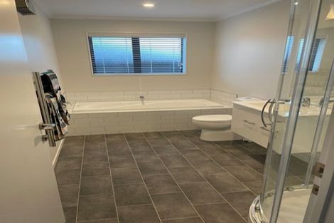 Photo of property in 8 Pip Lane, Belfast, Christchurch, 8051