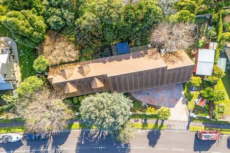 Photo of property in 55 Branch Road, Highlands Park, New Plymouth, 4312