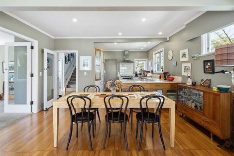 Photo of property in 109 Seatoun Heights Road, Seatoun, Wellington, 6022