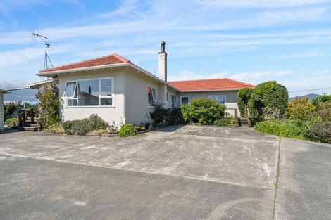 Photo of property in 17 Kimberley Road, Levin, 5571