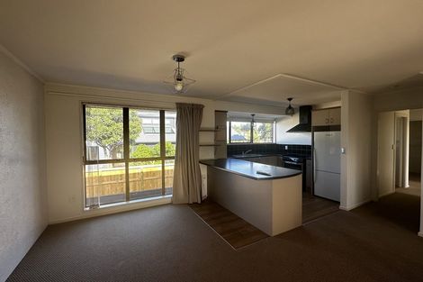 Photo of property in 2/33 Golf Road, Mount Maunganui, 3116