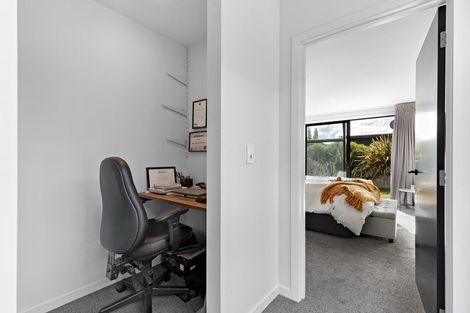 Photo of property in 1 Hewson Crescent, Lake Hawea, Wanaka, 9382