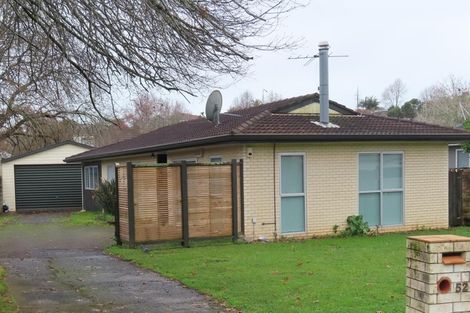 Photo of property in 52 Kurnell Drive, Botany Downs, Auckland, 2010