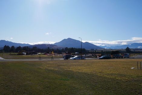 Photo of property in 19 Pounamu Avenue, Greenhithe, Auckland, 0632