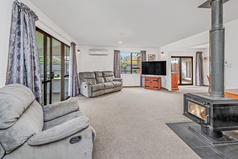 Photo of property in 12 Torlesse Crescent, Darfield, 7510