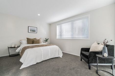 Photo of property in 36 Metoriti Crescent, Karaka, 2124