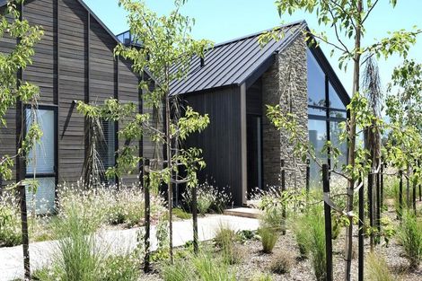 Photo of property in 16 Mccaw Mews, Wanaka, 9305