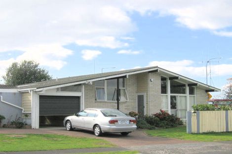 Photo of property in 145 Eversham Road, Mount Maunganui, 3116