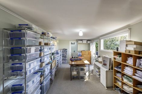 Photo of property in 9 Khouri Avenue, Karori, Wellington, 6012