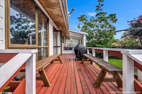 Photo of property in 27 Ray Small Drive, Papakura, 2110