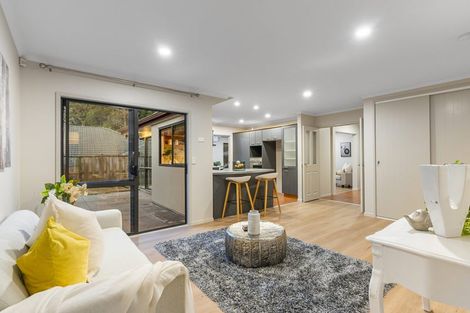 Photo of property in 13 Denim Place, Albany, Auckland, 0632