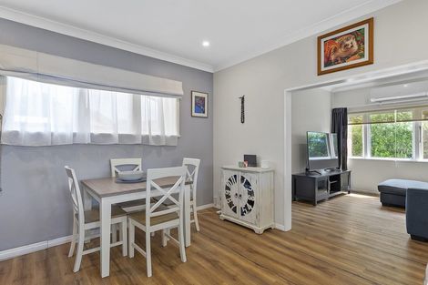 Photo of property in 69 Main Road, Titahi Bay, Porirua, 5022