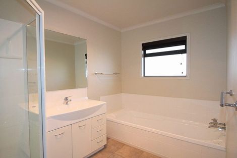 Photo of property in 19a Bunyan Road, Coastlands, Whakatane, 3120