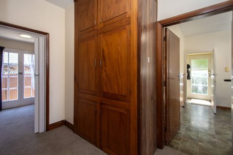 Photo of property in 53 Thackeray Place, Waltham, Christchurch, 8023