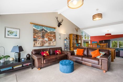 Photo of property in 51 Howard Road, Point Howard, Lower Hutt, 5013