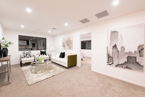 Photo of property in 58 Lime Hill Rise, Flat Bush, Auckland, 2019