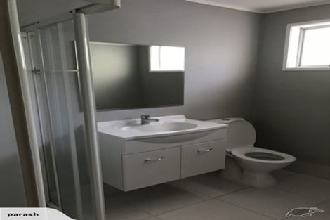 Photo of property in 2 Miro Street, New Lynn, Auckland, 0600