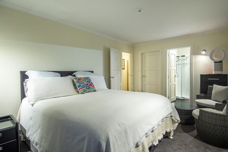 Photo of property in 4/2 Sixth Avenue, Tauranga, 3110