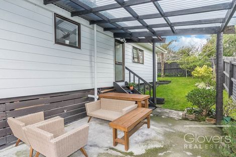 Photo of property in 1/98 Barrys Road, Glendene, Auckland, 0602
