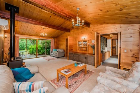 Photo of property in 9 Kohekohe Road, Waikanae, 5036