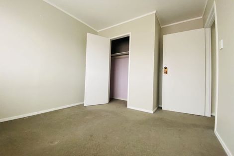 Photo of property in 2/30 Islington Avenue, New Lynn, Auckland, 0600