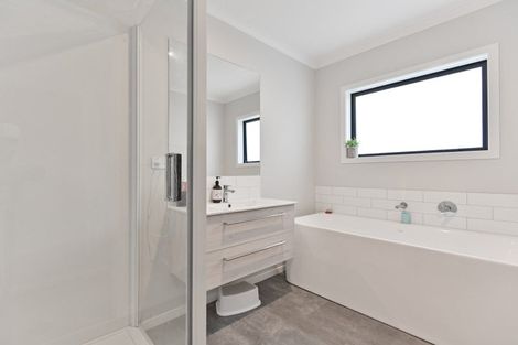 Photo of property in 5 Hikawera Drive, Frimley, Hastings, 4120