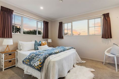 Photo of property in 46 Westerham Drive, Dannemora, Auckland, 2016