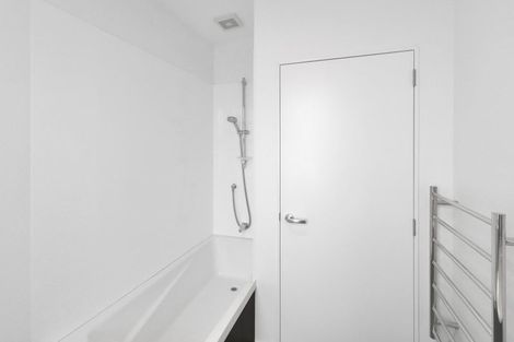 Photo of property in 2/20 Trent Street, Island Bay, Wellington, 6023