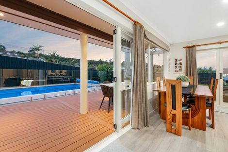 Photo of property in 14 Astor Place, Orewa, 0931