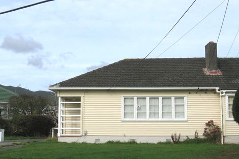 Photo of property in 60 Athlone Crescent, Avalon, Lower Hutt, 5011