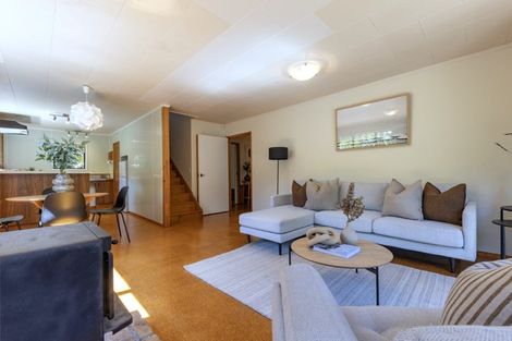 Photo of property in 126 Garden Road, Piha, New Lynn, 0772