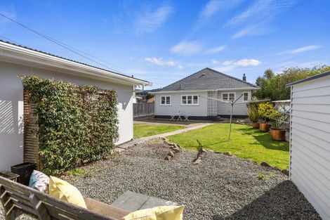 Photo of property in 44 Palmer Crescent, Silverstream, Upper Hutt, 5019