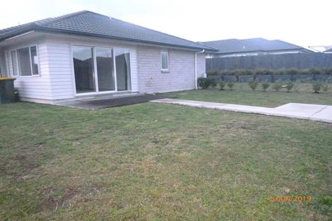 Photo of property in 7 Pohue Avenue, Huapai, Kumeu, 0810