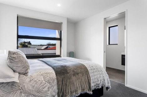 Photo of property in 5/233 Edgeware Road, Edgeware, Christchurch, 8013