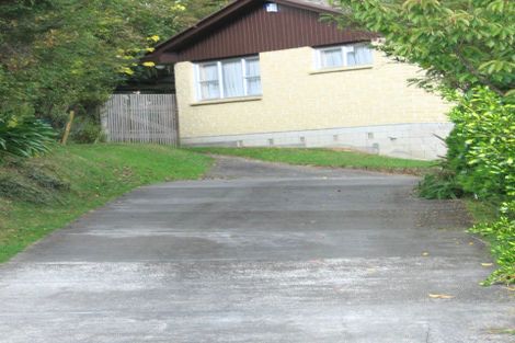 Photo of property in 24 Harewood Grove, Pinehaven, Upper Hutt, 5019