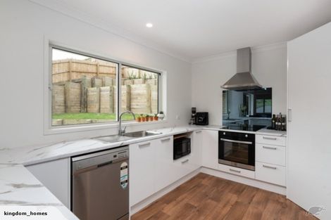 Photo of property in 16 Antrim Glade, Welcome Bay, Tauranga, 3175