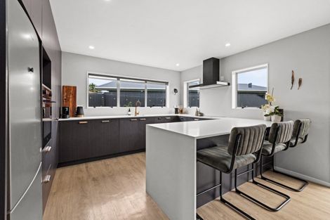 Photo of property in 19 Atherfold Crescent, Greenmeadows, Napier, 4112