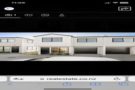 Photo of property in 2/60 Kelman Road, Kelston, Auckland, 0602