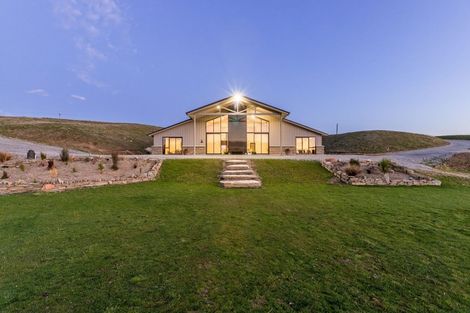 Photo of property in 211 Mcarthur Road, Springvale, Alexandra, 9391