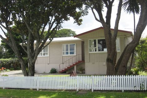 Photo of property in 22 Dagenham Street, Manurewa, Auckland, 2102