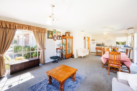 Photo of property in 66 Amberley Avenue, Highbury, Palmerston North, 4412