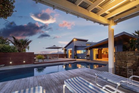 Photo of property in 175 Hanham Road, Kumeu, 0891