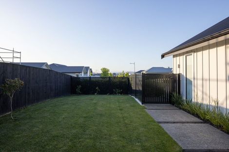 Photo of property in 23 Rich Rise, Havelock North, 4130