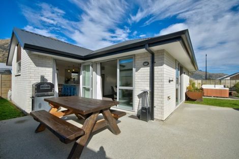 Photo of property in 10 Coventry Crescent, Lower Shotover, Queenstown, 9304