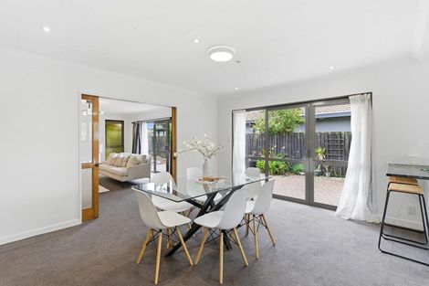 Photo of property in 16 Fernbrook Place, Mairehau, Christchurch, 8013
