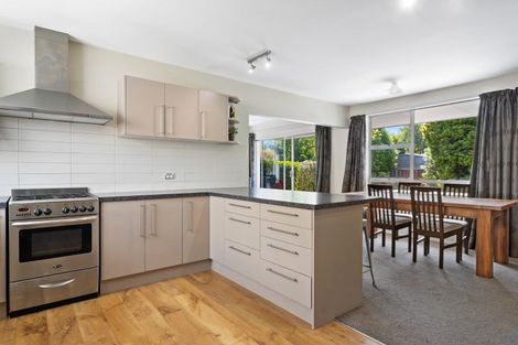 Photo of property in 30 Bush Street, Rangiora, 7400