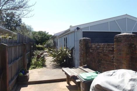 Photo of property in 1/46 Bowhill Road, New Brighton, Christchurch, 8083