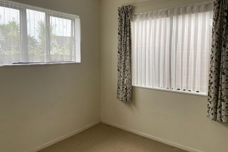 Photo of property in 109 Everglade Drive, Totara Heights, Auckland, 2105
