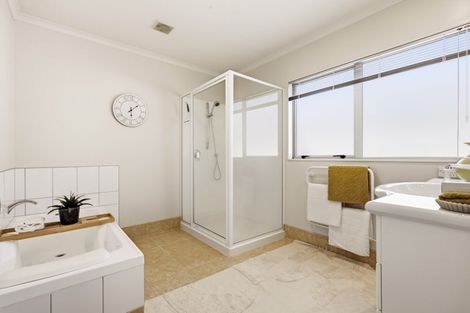 Photo of property in 26 Luberon Way, Nukuhau, Taupo, 3330