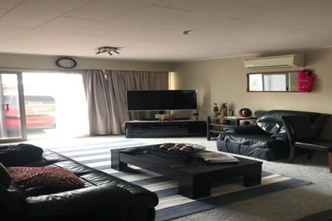 Photo of property in 1/1 Forward Street, Greenmeadows, Napier, 4112